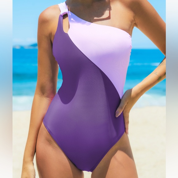 Purple one piece swimsuit - Picture 1 of 8